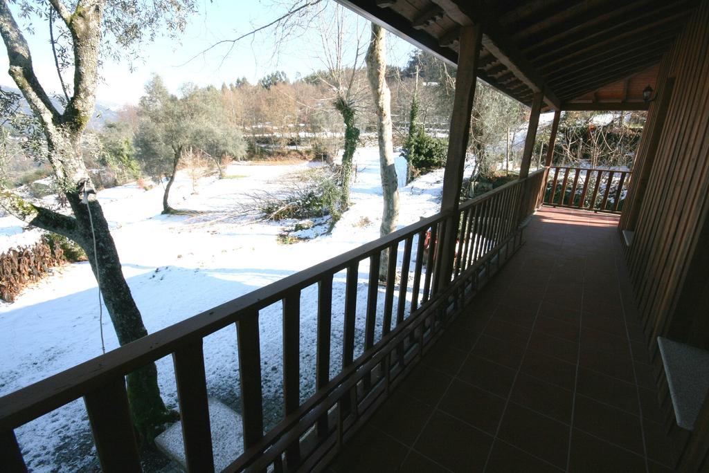 Quinta Da Veiga E Malhadoira Hostal Vieira do Minho Habitación foto